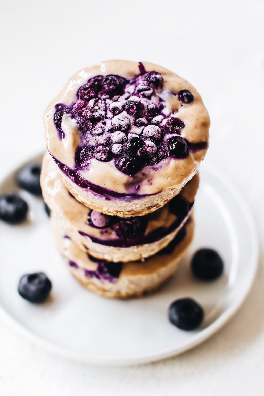 No Bake Mini Blueberry Cheesecakes 75isvghga